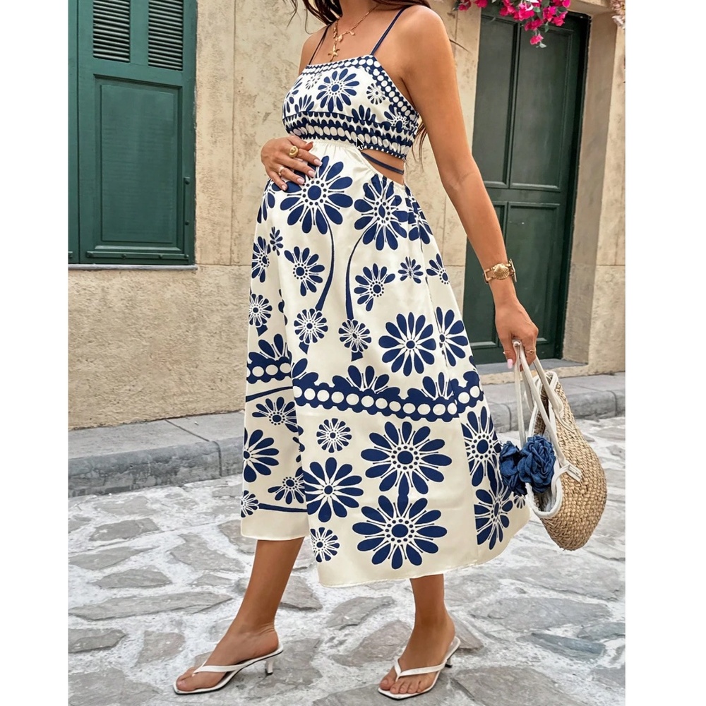 Maternity Floral Print Cami Cut out Midi Dress - Picture 4 of 5